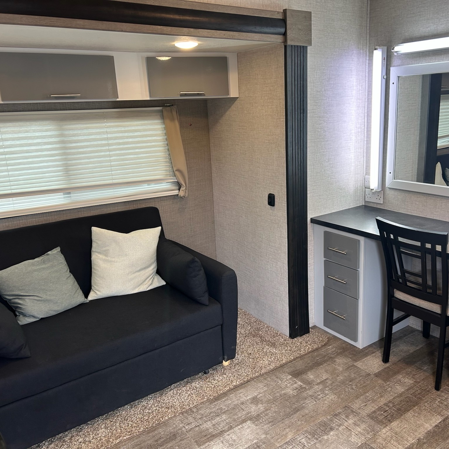 Artist Trailers